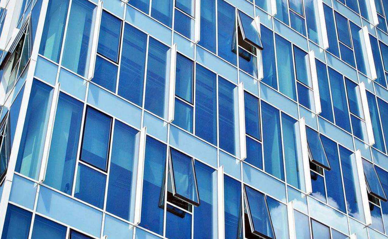 什么是幕墻玻璃？